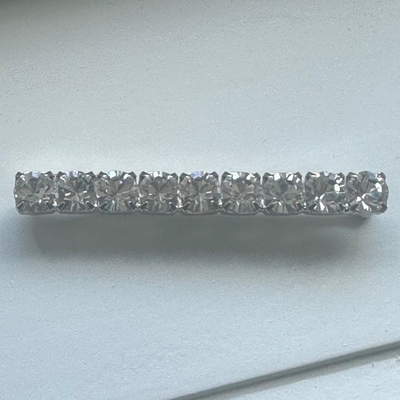 Danny Pollak Swarovski Crystal Clear Bobby Pin (#1) - approx. 2.5 inches - Picture 6 of 11